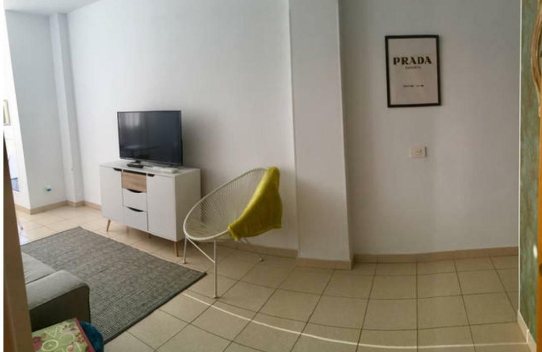 Stylish Apartment In Canteras Beach ลาสปัลมาส เด กรานคานาเรีย ภายนอก รูปภาพ